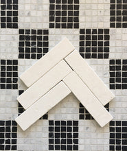 Load image into Gallery viewer, CHIOS LIMESTONE TUMBLED LONG SUBWAY
