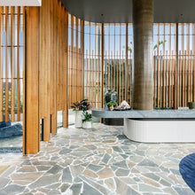 Load image into Gallery viewer, AZUMA QUARTZ CRAZY PAVE
